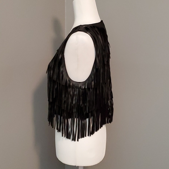 WET SEAL BLACK FRINGE HALTER TANK TOP - Picture 3 of 6
